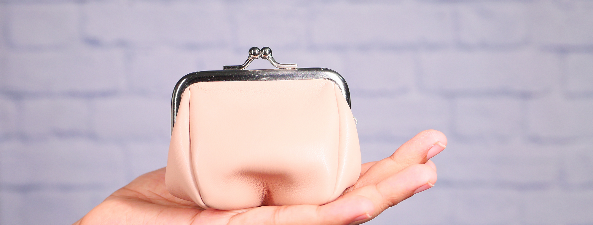 OLCSÓ tippek a korai ráncok ellen