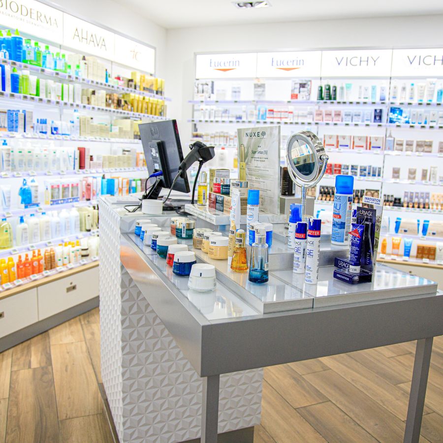 Itt a Nagy Dermo Roadshow! - Légy Te a Bőrápolás Szakértő Patikáinak nyertese! Itt a Nagy Dermo Roadshow! - Légy Te a Bőrápolás Szakértő Patikáinak nyertese!